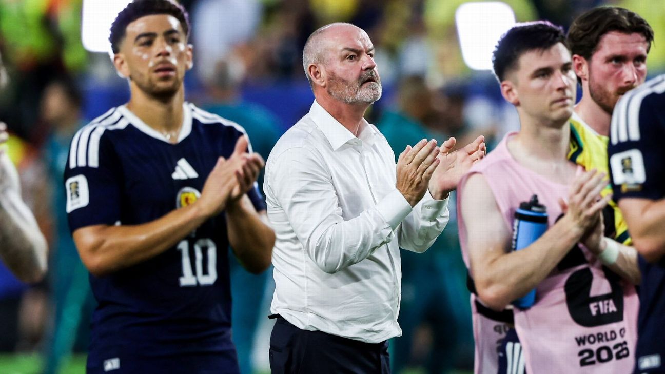 苏格兰无缘世界杯淘汰赛后 史蒂夫·克拉克辞去主帅职务